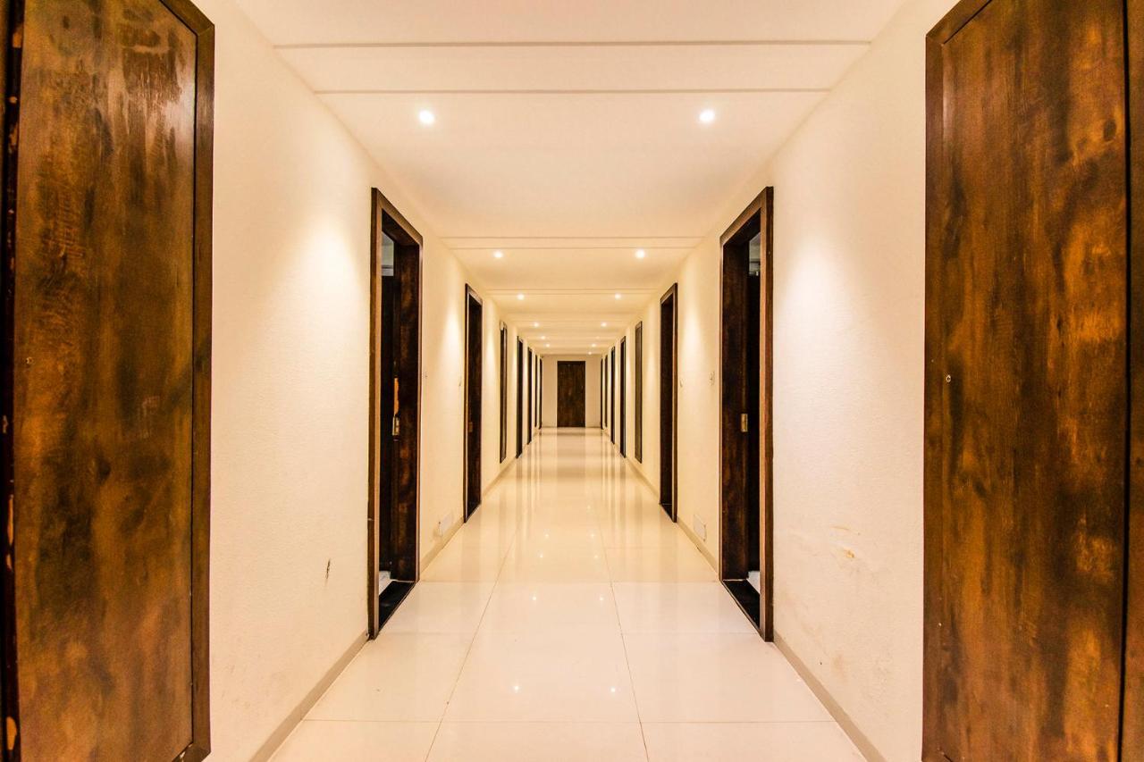 Fabhotel Amrit Greens Indore Airport Kültér fotó